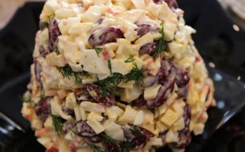 салат с фасолью и крабовыми палочками