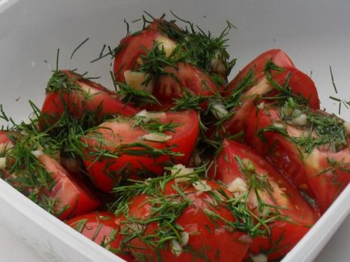 вкусная закуска из помидор
