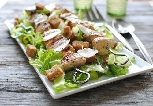 салат цезарь с курицей рецепт