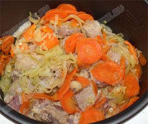 картофель, запеченый в мультиварке