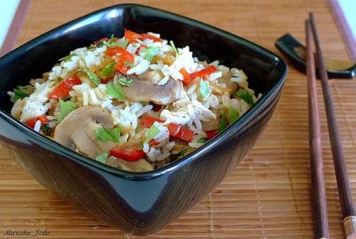 Рис жасмин с овощами и курицей