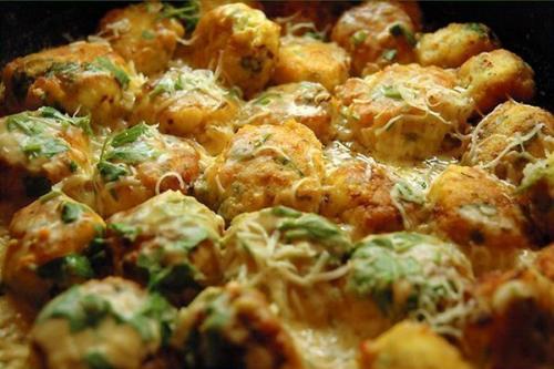 Куриные фрикадельки в сливочном соусе