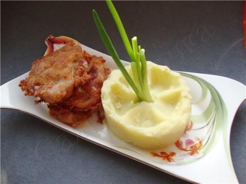 Рубленые куриные котлеты с сыром