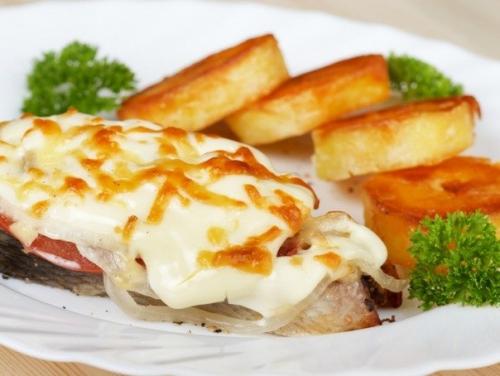 рыба запеченная в духовке
